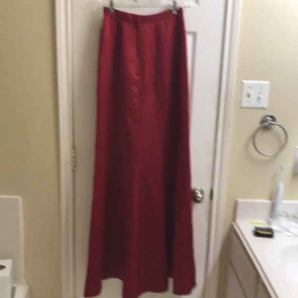 Mori Lee by Madeline Gardner fully lined formal skirt. EUC - Picture 2 of 8
